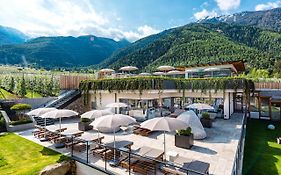 Hotel Paradies - Family&spa Latsch Italien